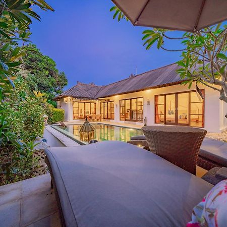 Bali Sunyi Villas Jimbaran Εξωτερικό φωτογραφία