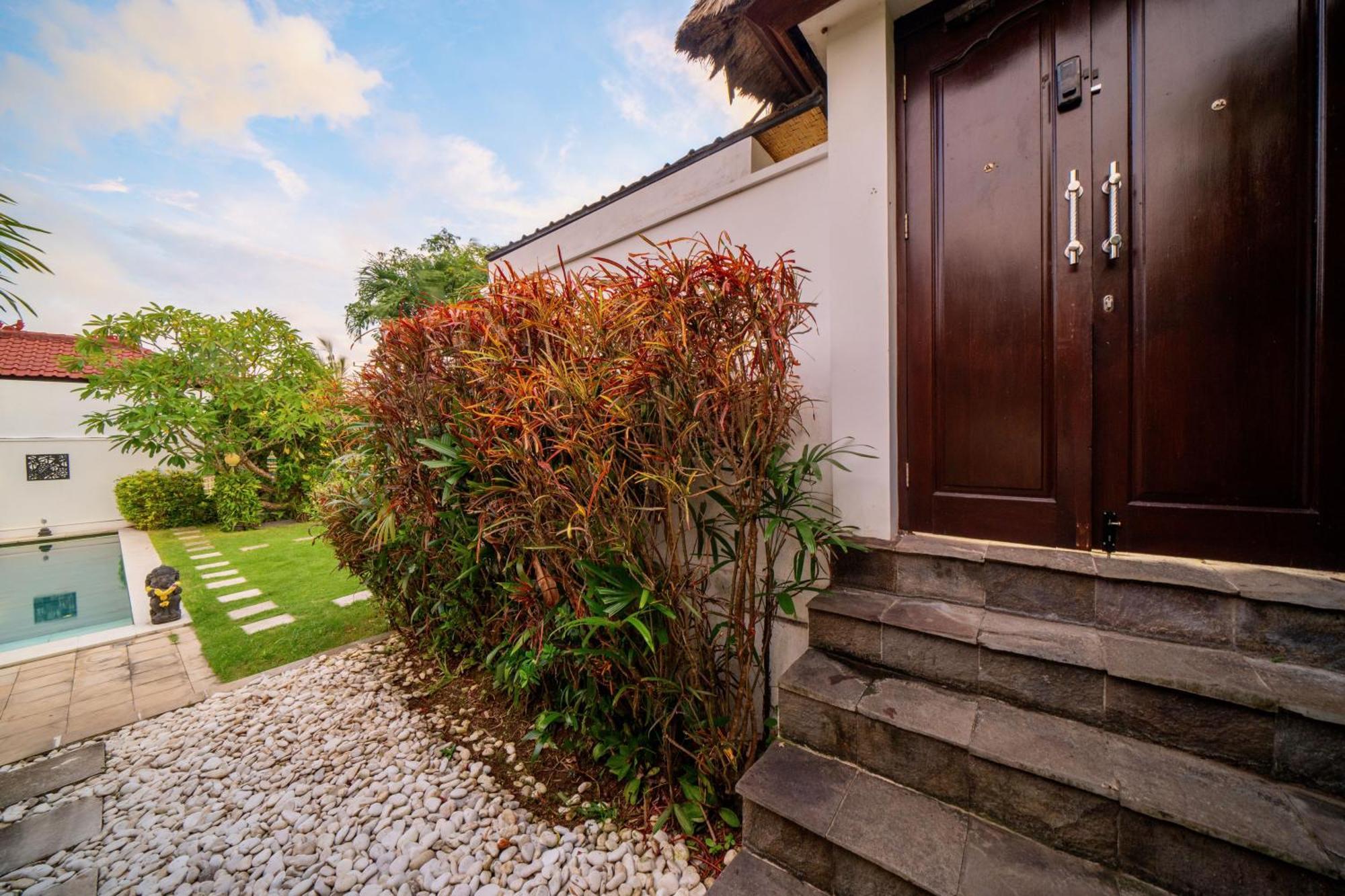 Bali Sunyi Villas Jimbaran Εξωτερικό φωτογραφία
