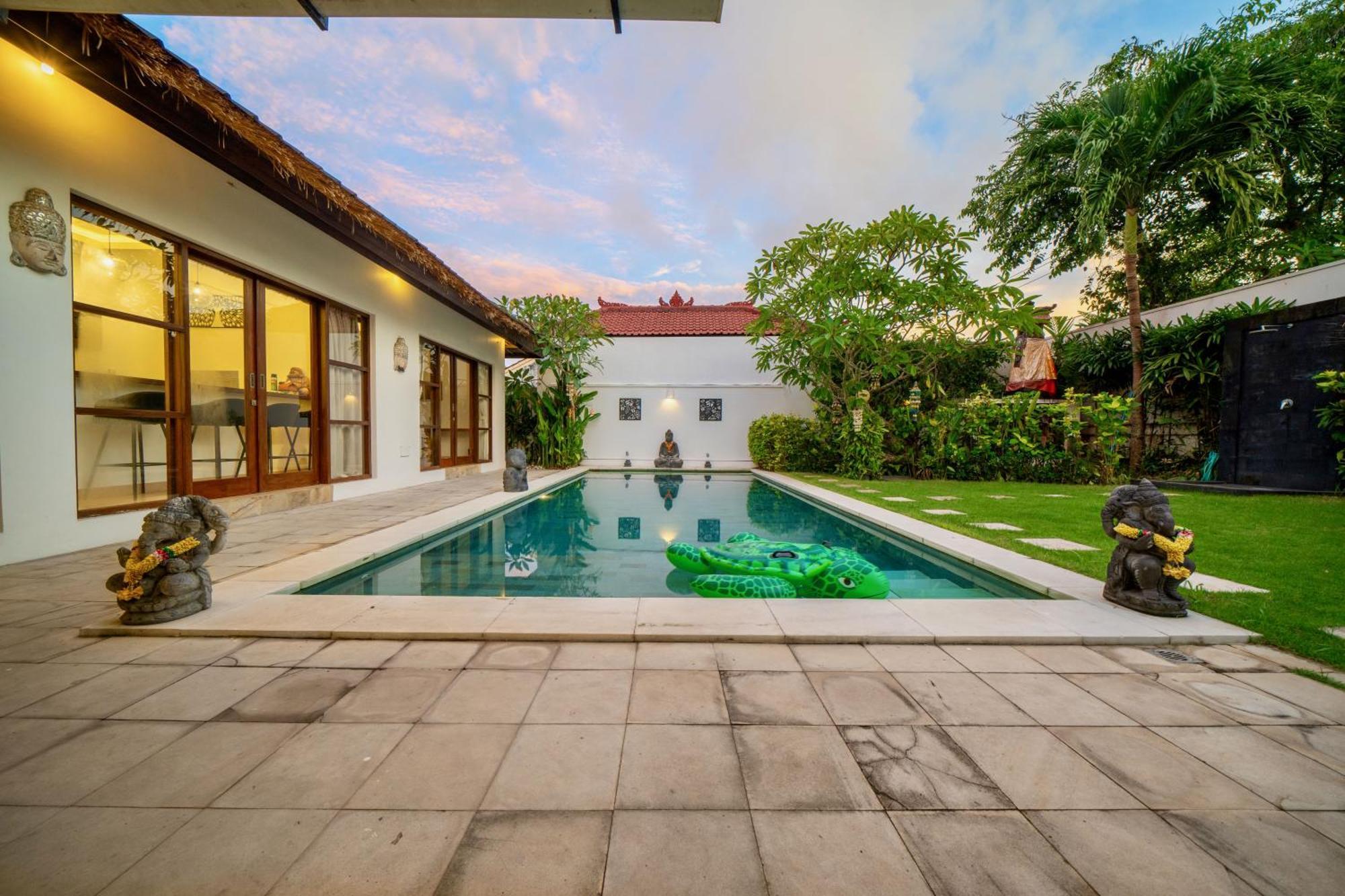 Bali Sunyi Villas Jimbaran Εξωτερικό φωτογραφία